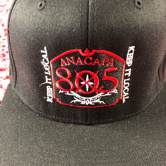 NWOT Men’s Anacapa 805 Flexfit Hat - Picture 2 of 8